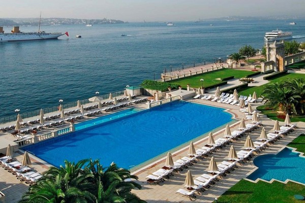Çırağan Sarayı Evlenme Teklifi Paketleri