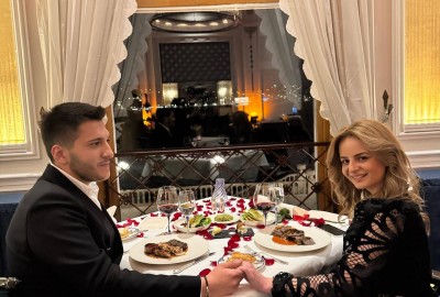 Çırağan Sarayı'nda Yemek Ve Kız Kulesi Önünde Evlilik Teklifi