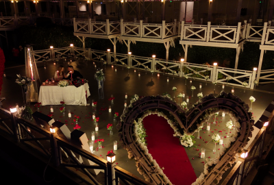 Boğazın En Güzel Manzarasında Köprü Işıkları Altında Evlilik Teklifi