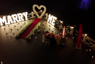 Boğazın En Güzel Manzarasında Köprü Işıkları Altında Evlilik Teklifi