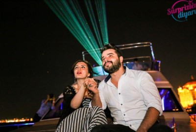 Dinner in Çırağan Palace and Yacht Laser Light Marriage Proposal / Eco Package