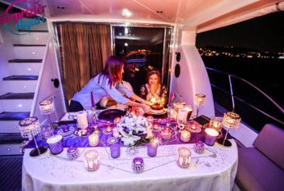 Dinner in Çırağan Palace and Yacht Laser Light Marriage Proposal / Eco Package