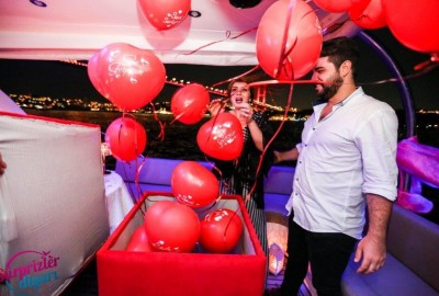 Dinner in Çırağan Palace and Yacht Laser Light Marriage Proposal / Eco Package