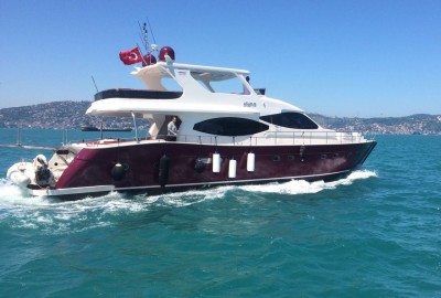 Yat Turu ve Renkli Lazerle Evlilik Teklifi / 1 Saat Yemekli Eko Paket