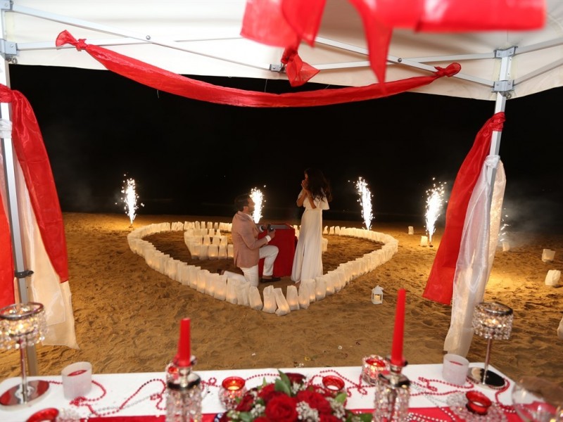 Evlenme teklifi ederken neden diz çökülür?