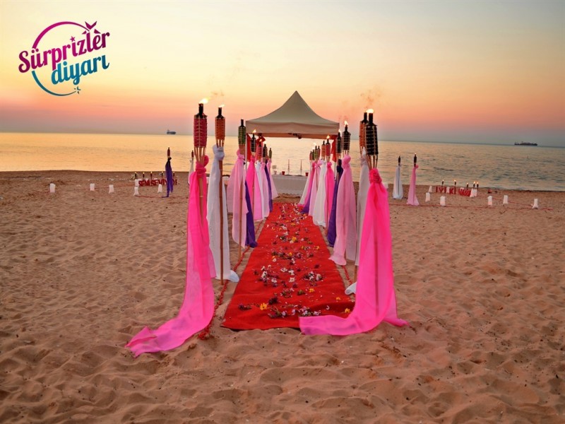 Yaz Bitmeden Evlilik Teklifi Edeceklere Öneriler