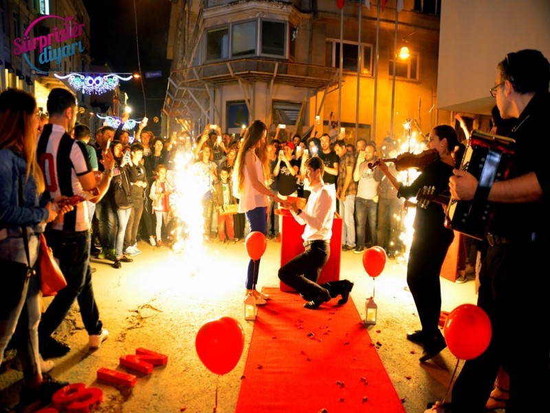 Unutulmaz Filmlerden Unutulmaz Evlilik Teklifi Sahneleri