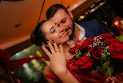 Sürpriz evlilik teklifi organizasyonunda, teklif başta mı , orta da mı sonda mı yapılmalı ?