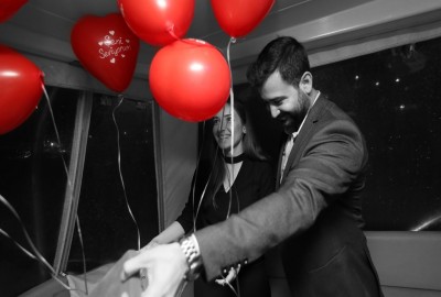 Soğuk ve Yağışlı Havalarda Yatta Lazerle Evlilik Teklifi Organizasyonları Yapılabilir mi?