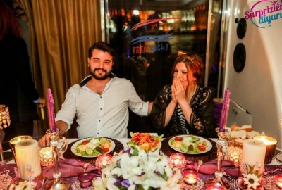 Çırağan'da Yemek ve Yat Lazerle Evlilik Teklifi / Vip Paket