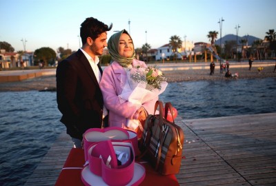 İzmir'de Beklenmedik Anda Evlilik Teklifi