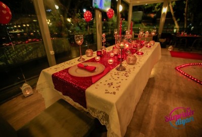 Kuğulu Park'ta Romantik Evlilik Teklifi