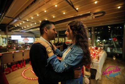 Kuğulu Park'ta Romantik Evlilik Teklifi