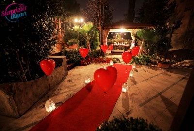 Saklı Bahçe Çardakta Evlilik Teklifi 