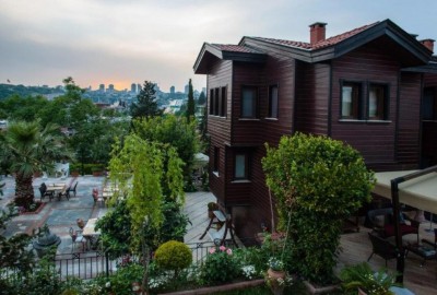 Saklı Bahçe Çardakta Evlilik Teklifi 