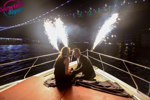 Helikopter Turu, Çırağan'da Yemek Yat Lazer ile Evlilik Teklifi