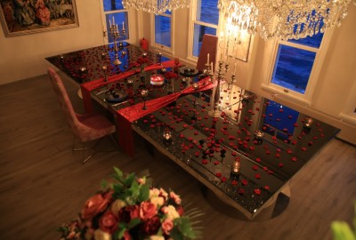 Beylerbeyinde Tarihi Boğaz Yalısında Evlenme Teklifi