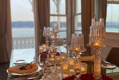 Yeniköyde Tarihi Boğaz Yalısında Evlilik Teklifi