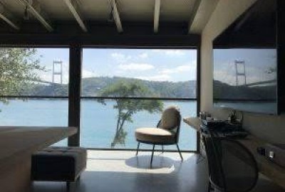 Boğaziçi'nde Sadece İkimiz