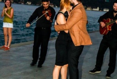 Orkestra İle Gelen Sürpriz Evlilik Teklifi - 354