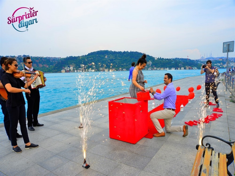 Orkestra Takipte ile Evlilik Teklifi Paketi