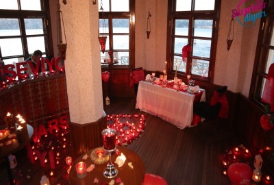 Kule Bar Kapama ve Yat Lazer ile Evlenme Teklifi / Vip Paket