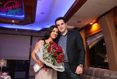 Mega Yatta Lazerle Evlilik Teklifi ve Profesyonel Havai Fişek Gösterisi Özel Paket