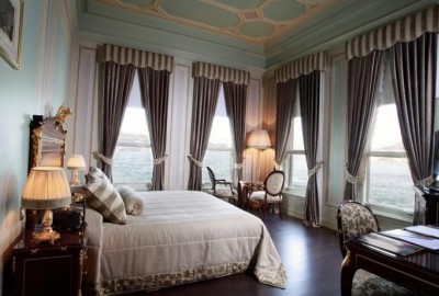 Marriage Proposal at Bosphorus Palace Hotel