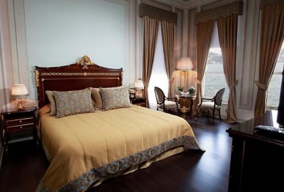 Marriage Proposal at Bosphorus Palace Hotel