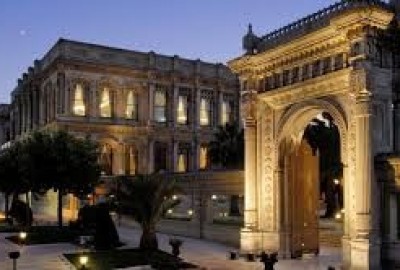 Çırağan Palace Kempinski Evlenme Teklifi Paketi