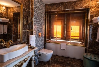 Ortaköy'de Ev Sıcaklığında Butik Otelde Evlilik Teklifi